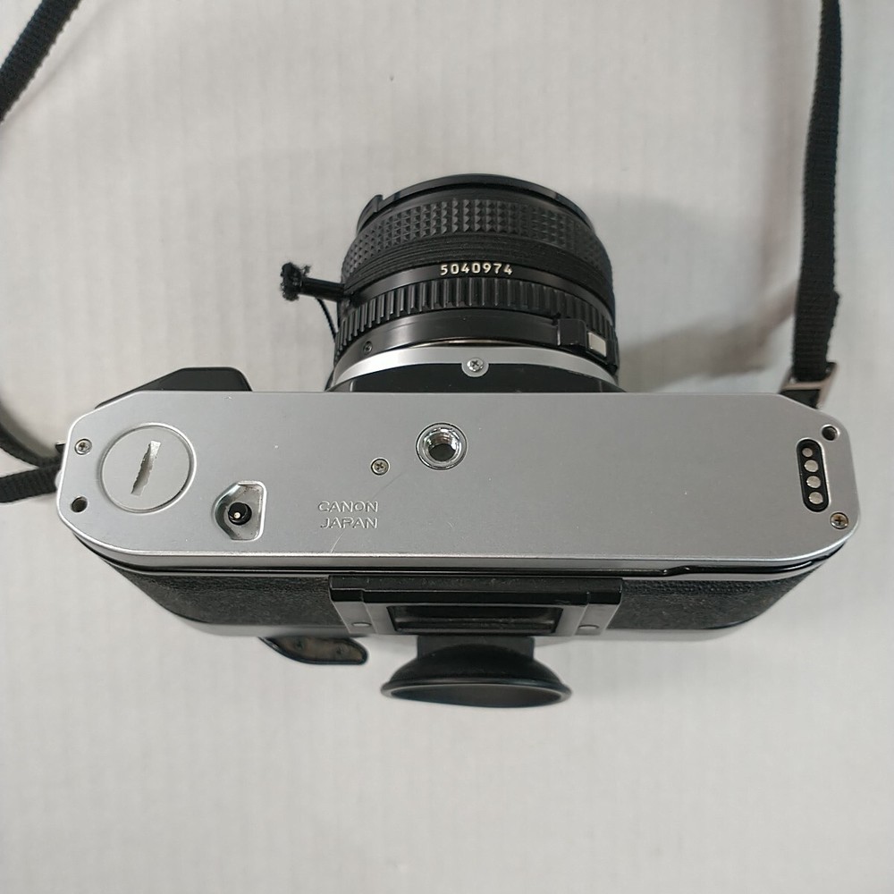 Canon AE-1 Program 35mm Camera Bundle With 50mm / 135 Lens Strap & Camera Bag