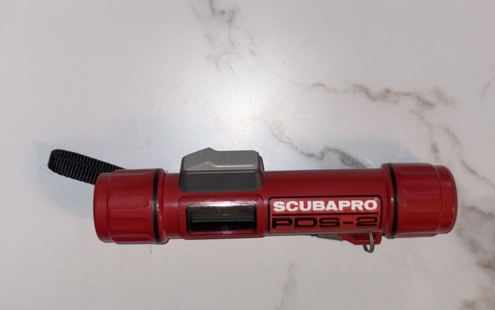 Scubapro PDS-2 Personal Dive Sonar Depth Finder – Red – Tested / Working
