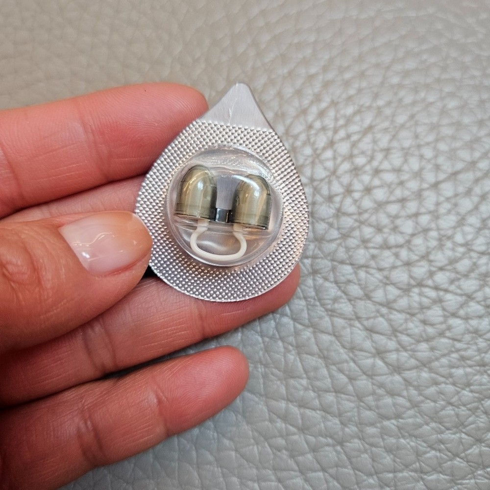 CROPS Refresh Nose Clip Cool Mint Aromatherapy Nasal Clip