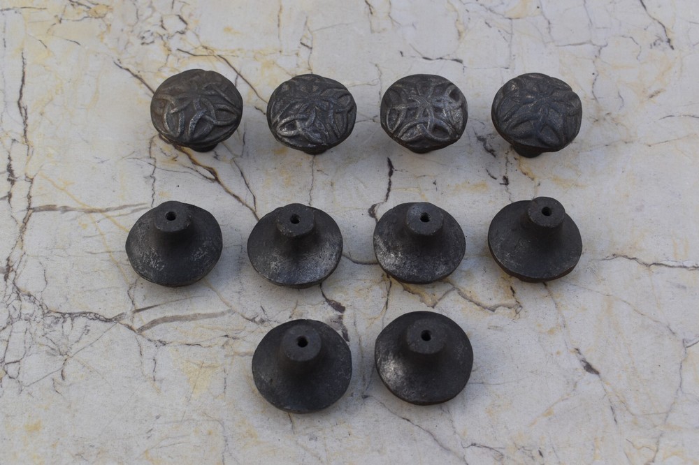 Vintage cast Iron round door knobs cabinet drawer handles pull rustic 10 pcs