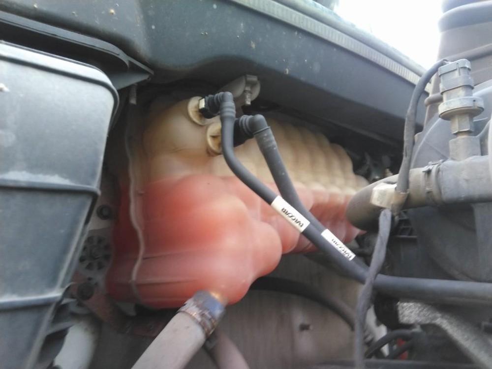 For 2022 PETERBILT 579 RADIATOR OVERFLOW TANK , OR