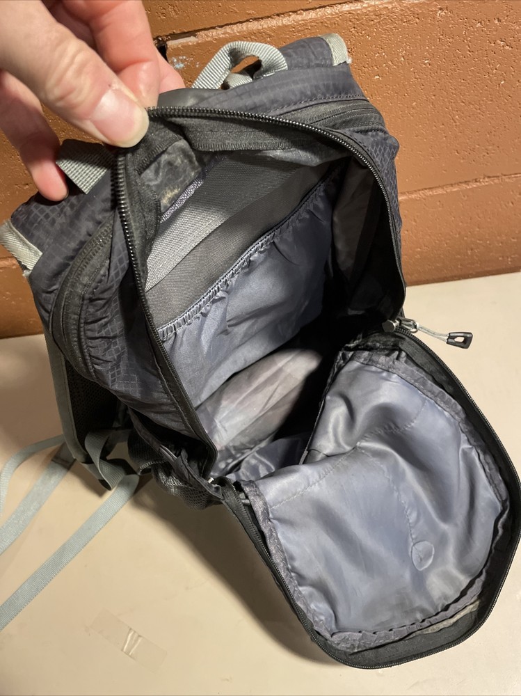 royal mountain backpack, With Rain Poncho