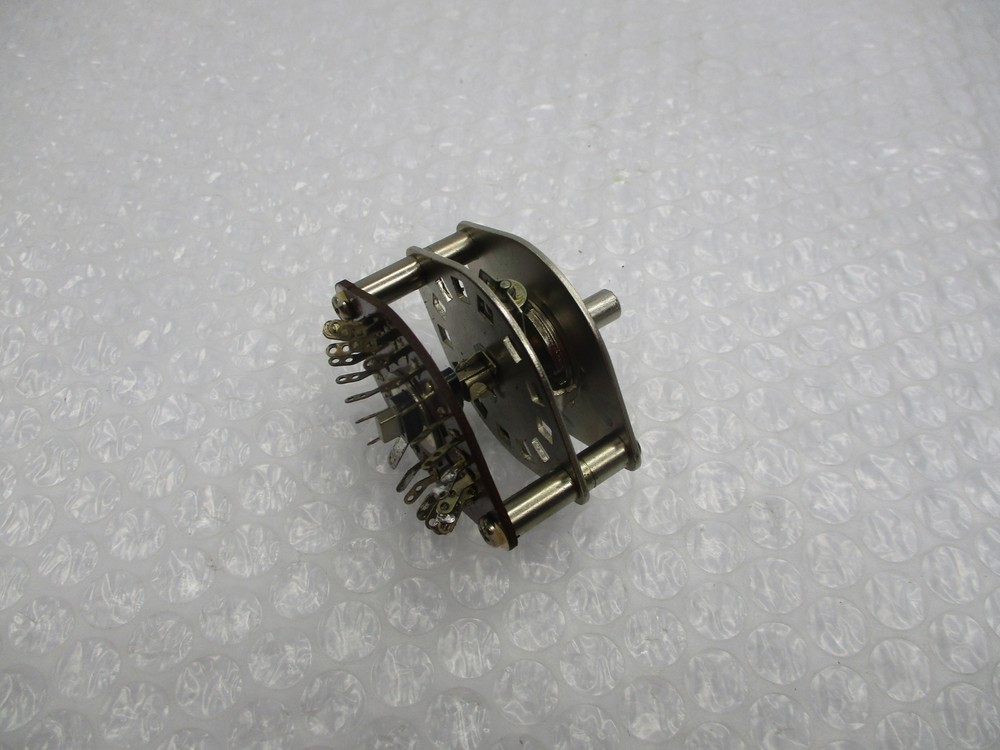 INDUSTRIAL SPARE 1987-6 ROTARY SWITCH NSNP