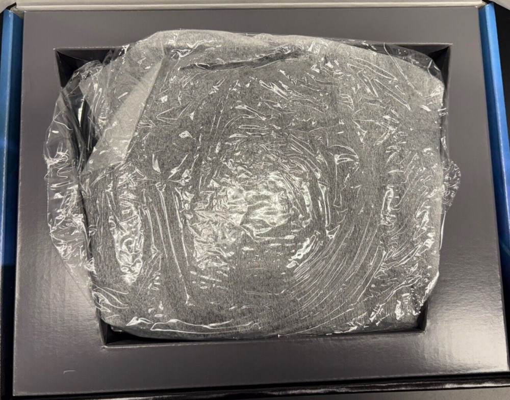 CISCO LINKSYS E10008 Wireless Router 2.4Ghz NIB