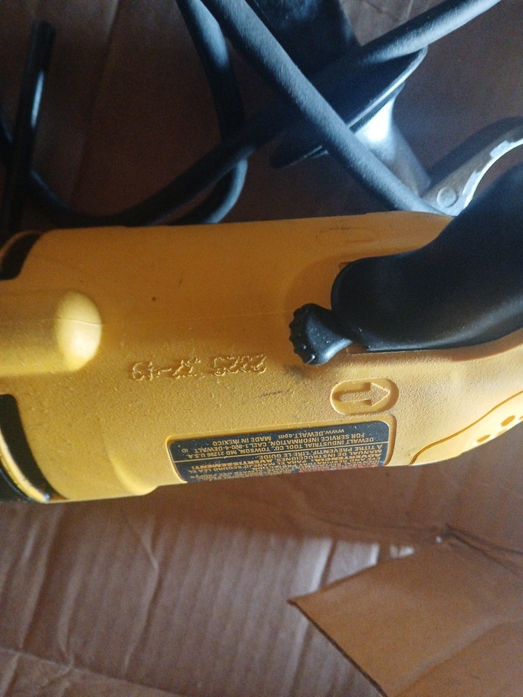 DEWALT DW511 1/2" VSR Single Speed Corded Hammerdrill