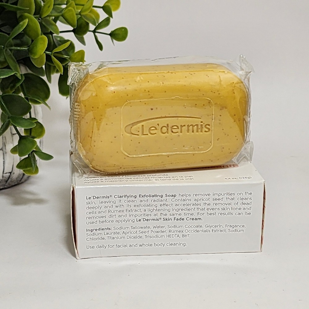 Ledermis Radiant Effect Clarifying Exfoliating Soap Jabon Exfoliante Clarificant