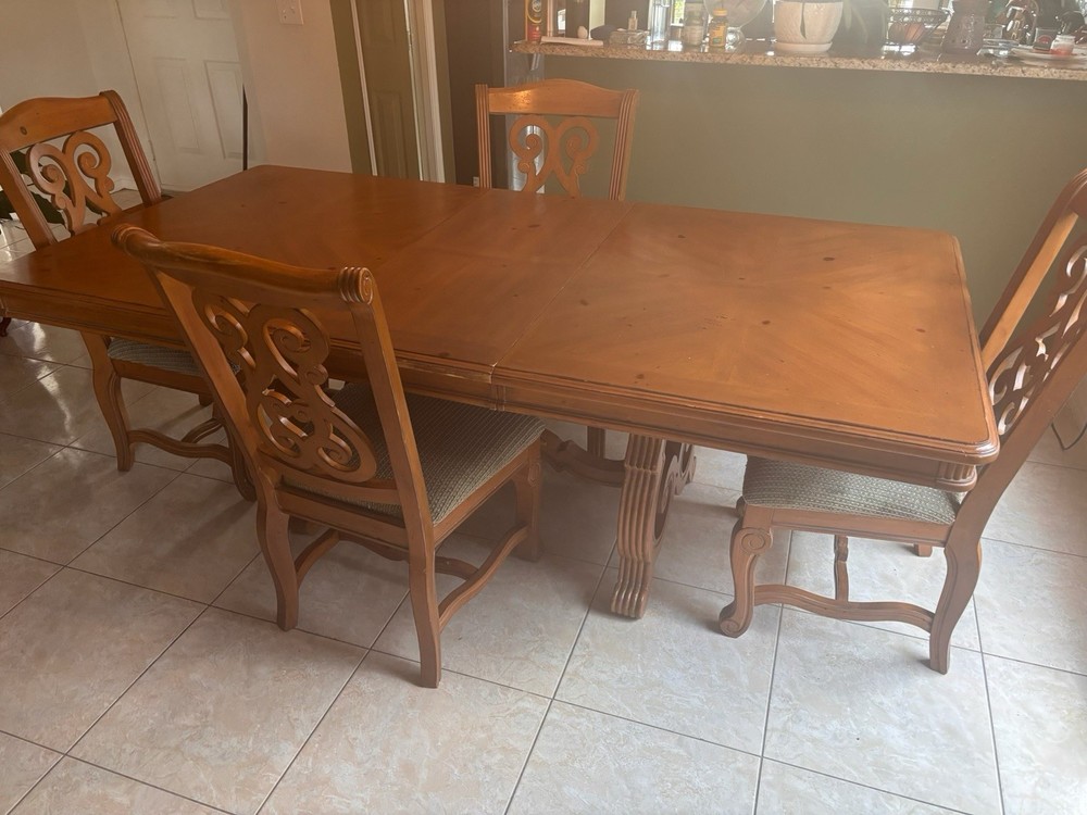 Solid Wood Dining Room Set With leaflet & 4 Chairs