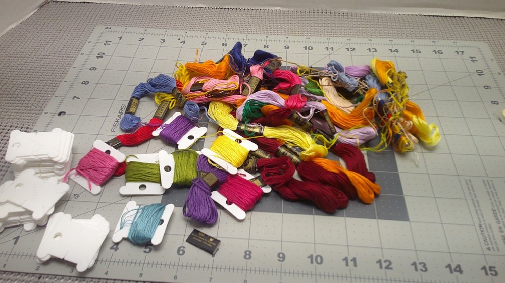 Cross Stitch Multi-Item Lot Rings Frames Thread Small Approx. 3"