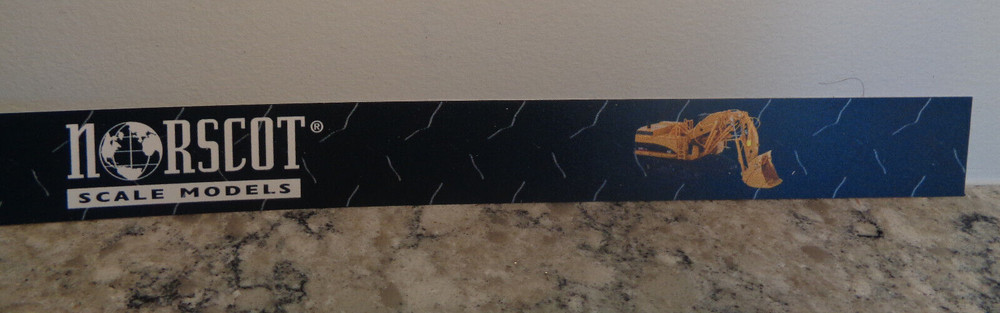NORSCOT SCALE MODELS CAT PLASTIC SHELF STRIPS 1.25" X 24"