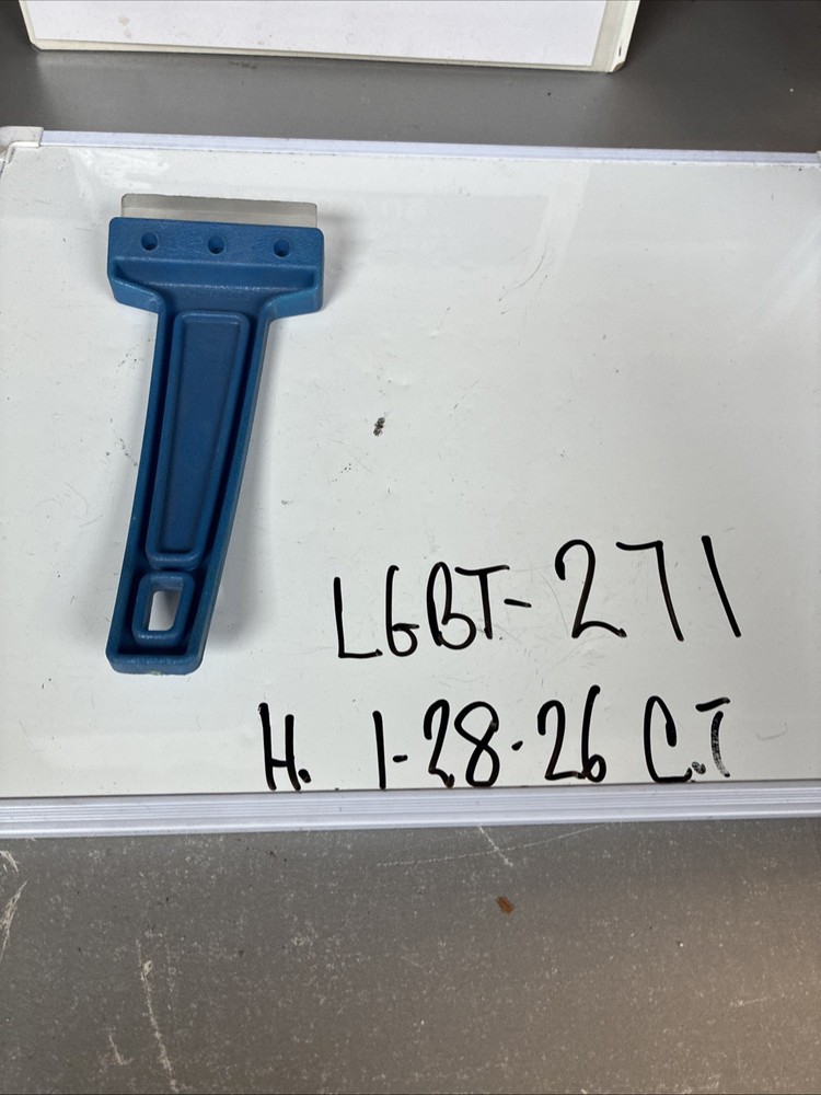 Ice Scraper Tool, 7 Inch Blue Window Ice Scraper With 3 Inch