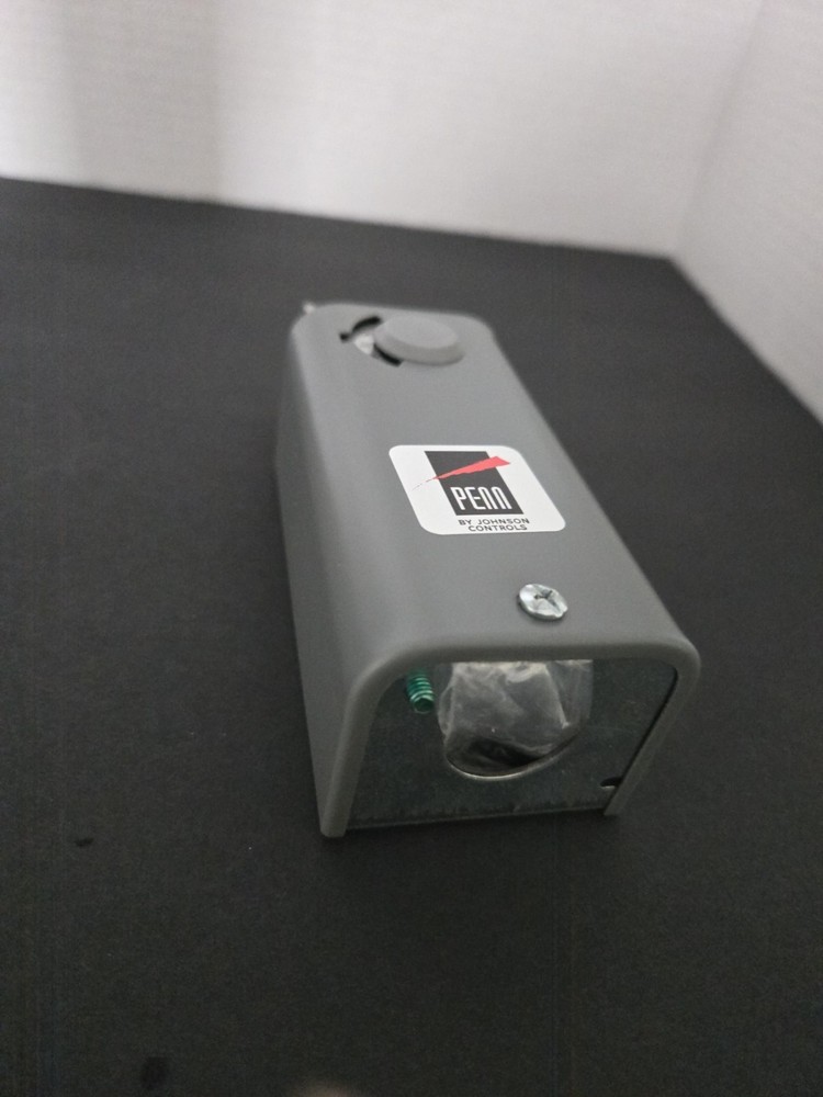 A19BAC-19 Space Thermostat , Line Voltage