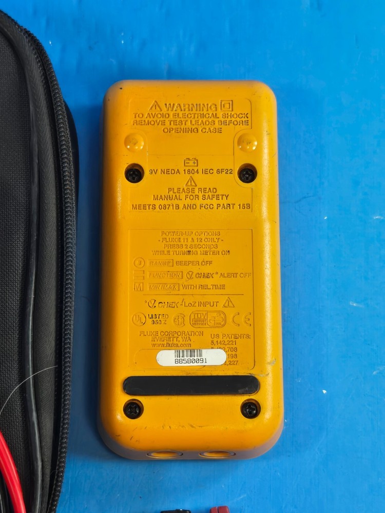 Fluke 7-600 Electrical Tester Meter Multimeter