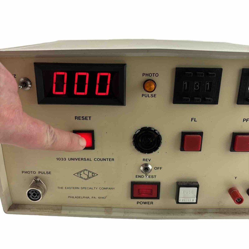 Tesco 1033 Universal Counter - Powers On, Buttons Work