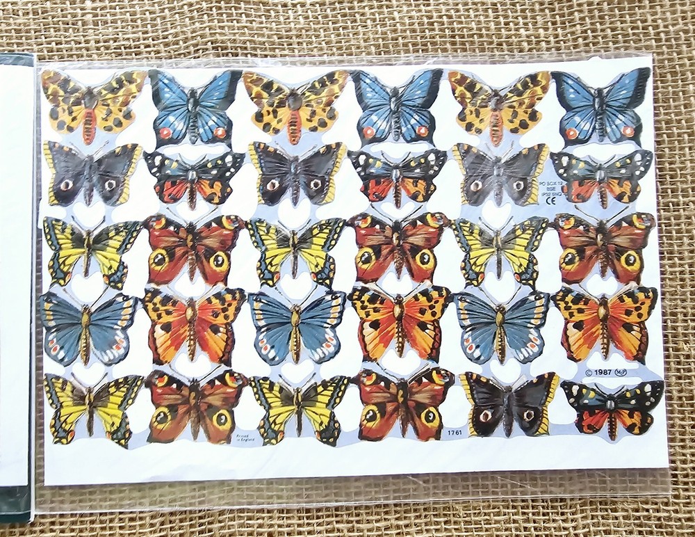 New 1990s Artifacts Victorian Embossed Die Cuts New In Package 8 Sheets 6"x9"