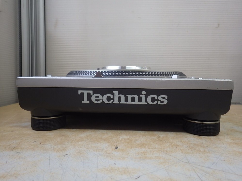 Technics SL-DZ1200 Silver Direct Drive DJ Turntable Player JP y3335