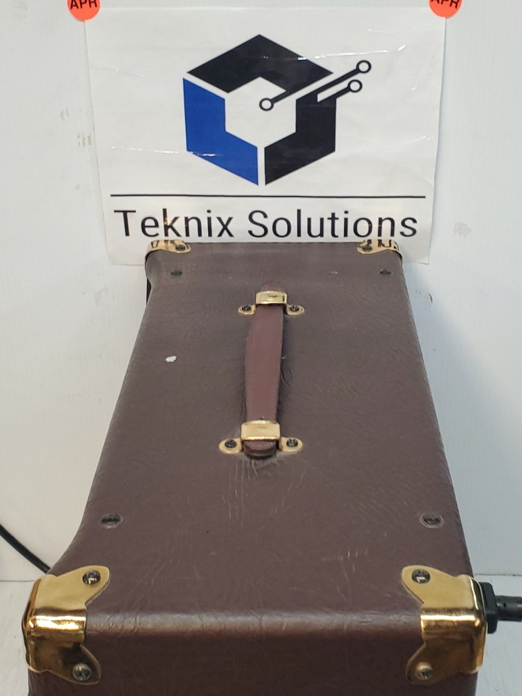 Laney LA30C Solid-State Acoustic Amplifier 30 Watts 8" Speaker