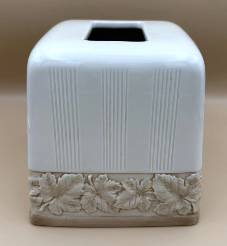 Stratton Earthenware Tissue Box Cover Ceramic Ivory Tan Beige Leaves Neutral EUC
