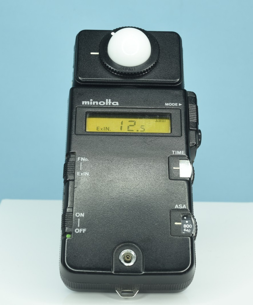 Minolta Flash Meter III w/Spherical Diffuser, new Batteries &Case tested working