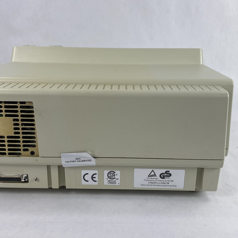 Molecular Devices SpectraMax Plus 384 Microplate Spectrophotometer