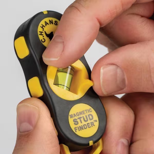 New Magnetic Stud Finder