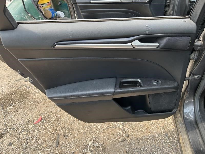 FUSION 2017 High Mounted Stop Light 104591175