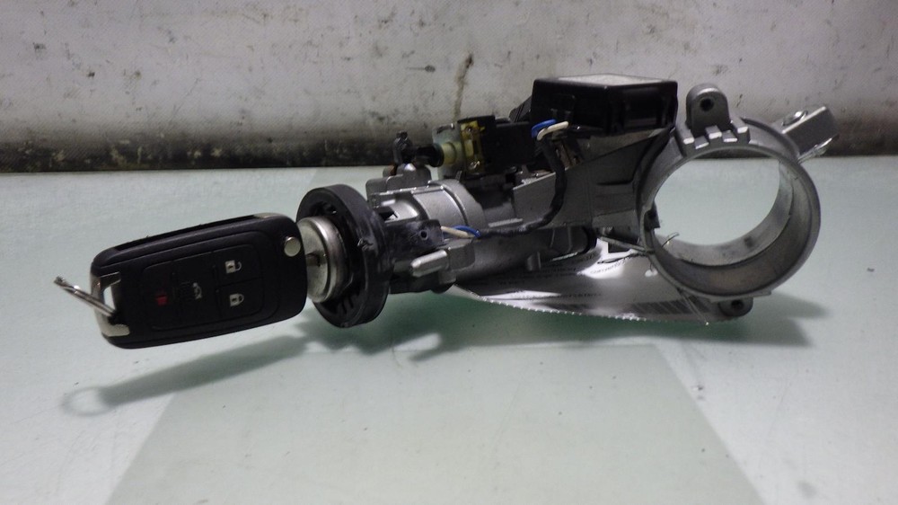 16 CHEVROLET CRUZE Ignition W/Key