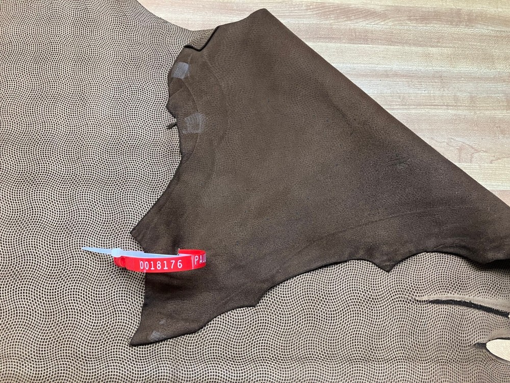 Embossed Goat Leather #0018176 Row 150