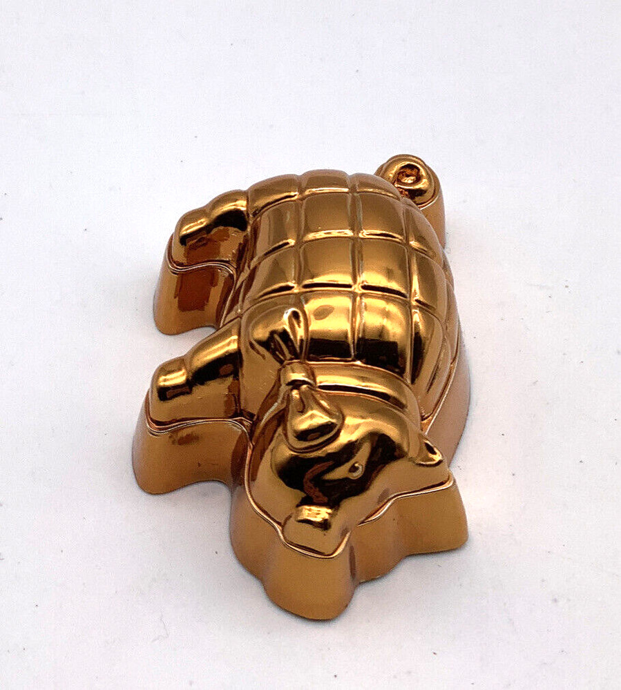 Avon Country Kitchen Pig HOG Magnet 385