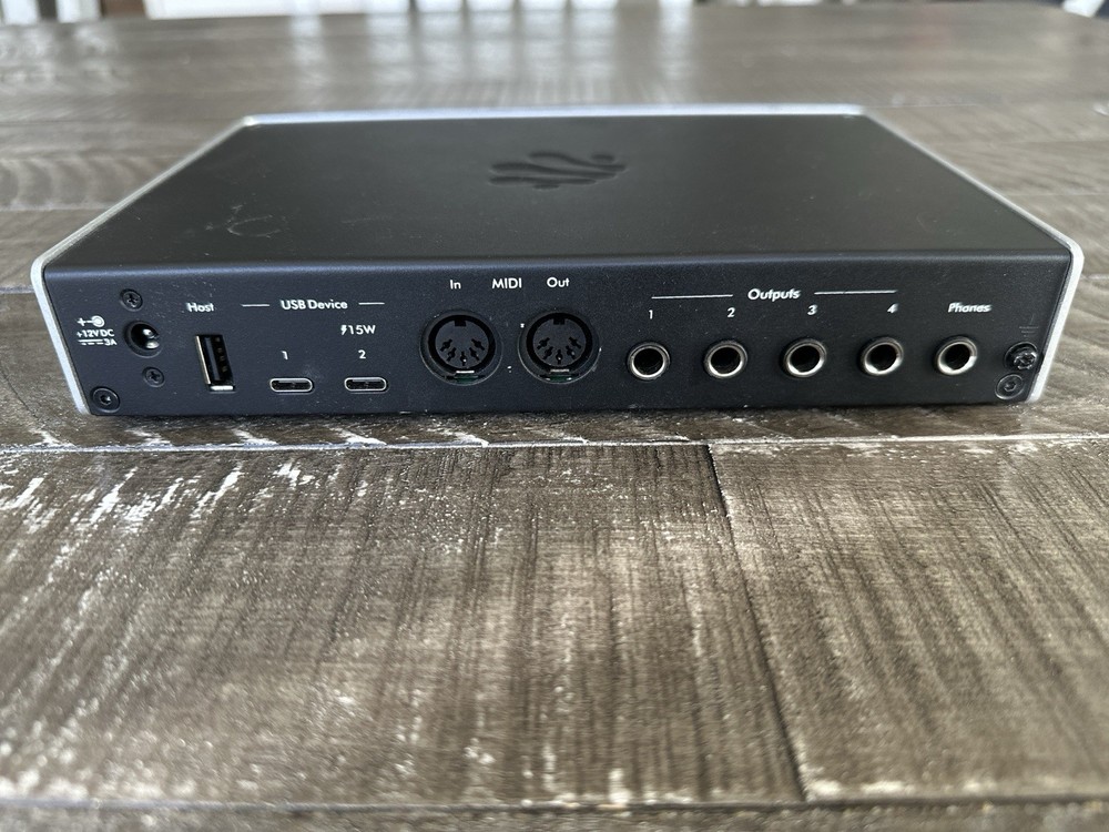 🎙️ Audio/MIDI Interface iConnectivity Audio Interface Unit