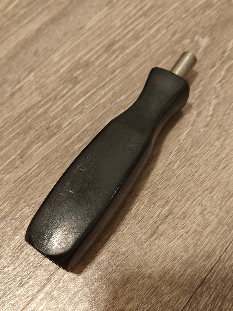 Snap On Tools USA Standard Hard Handle Stubby Magnetic Bit Driver Screwdriver