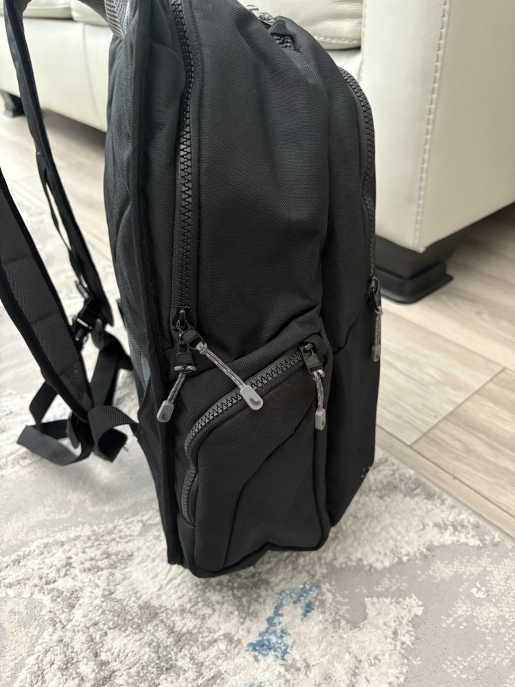 Lole Quilted Backpack Padded Back Shoulder Laptop Black