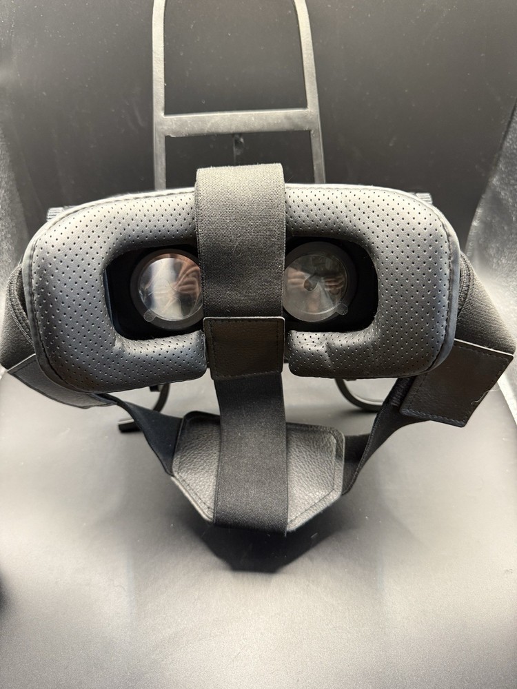 Utopia 360 Virtual Reality 3D Headset Bluetooth