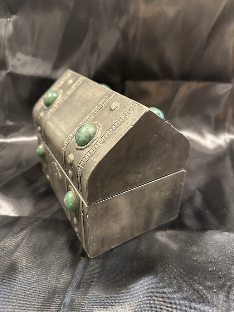 Vintage Medieval Case With Lock 7”