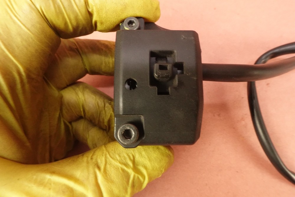 2017-2020 Ducati Monster 797 Right Handlebar Stop Start Kill Switch