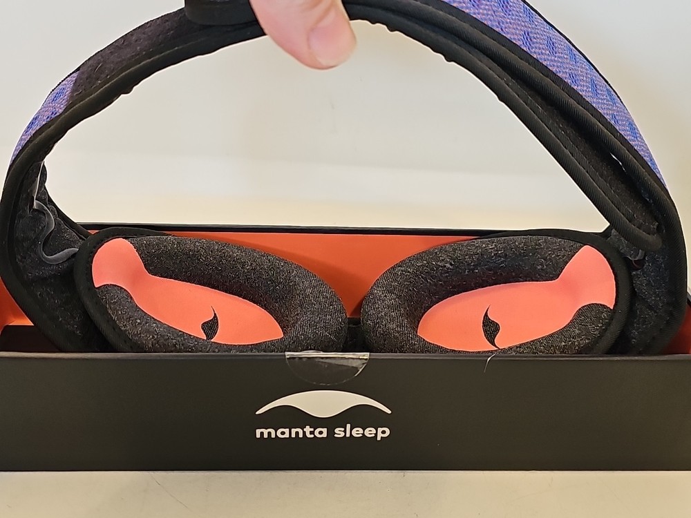 NEW Open box Manta PRO Sleep Mask 100% Light blocking