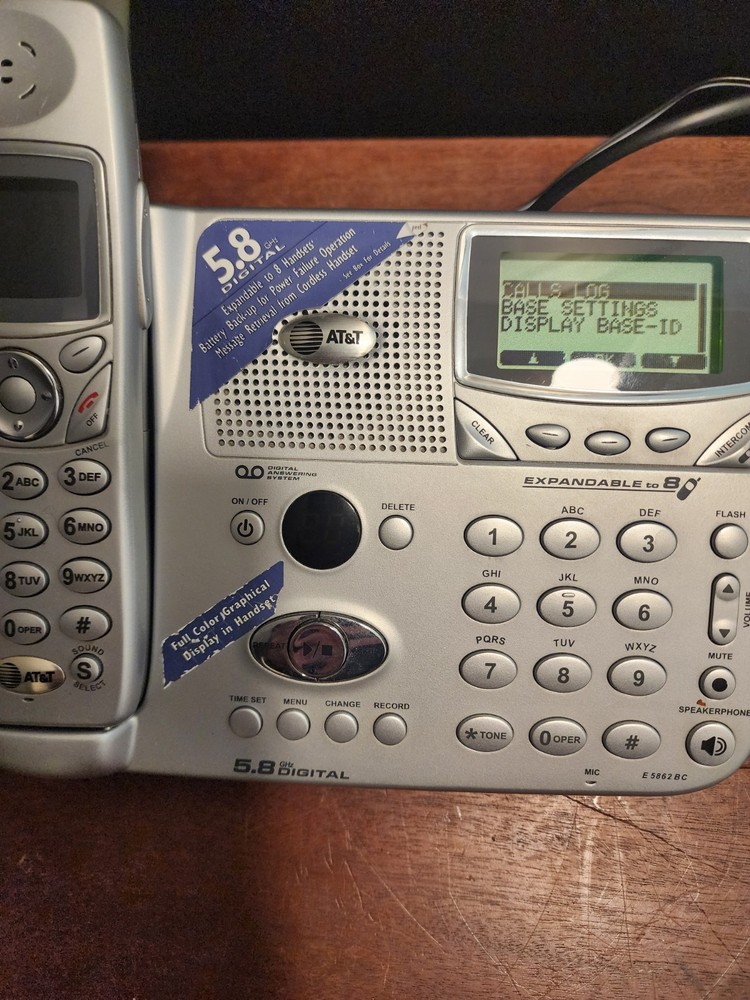AT&T E5965C 5.8 GHZ MAIN BASE UNIT With Phone