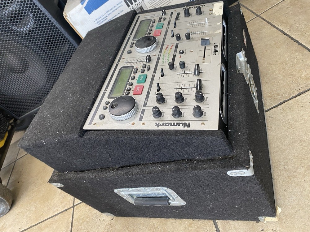 Numark CDMIX2 Professional CD Mixing Console Duel Player Fully Flight Cased