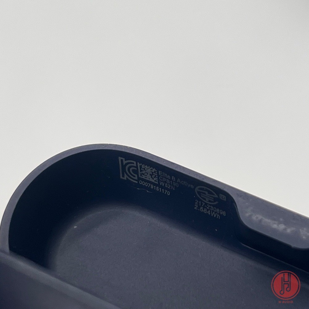 Jabra Elite 8 Active Navy Charging Case Only – Tested – Good Condition