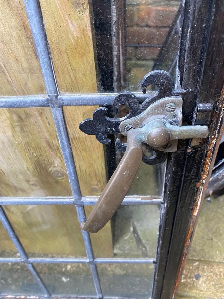 Antique Brass Window Handle (RHS or LHS) singles