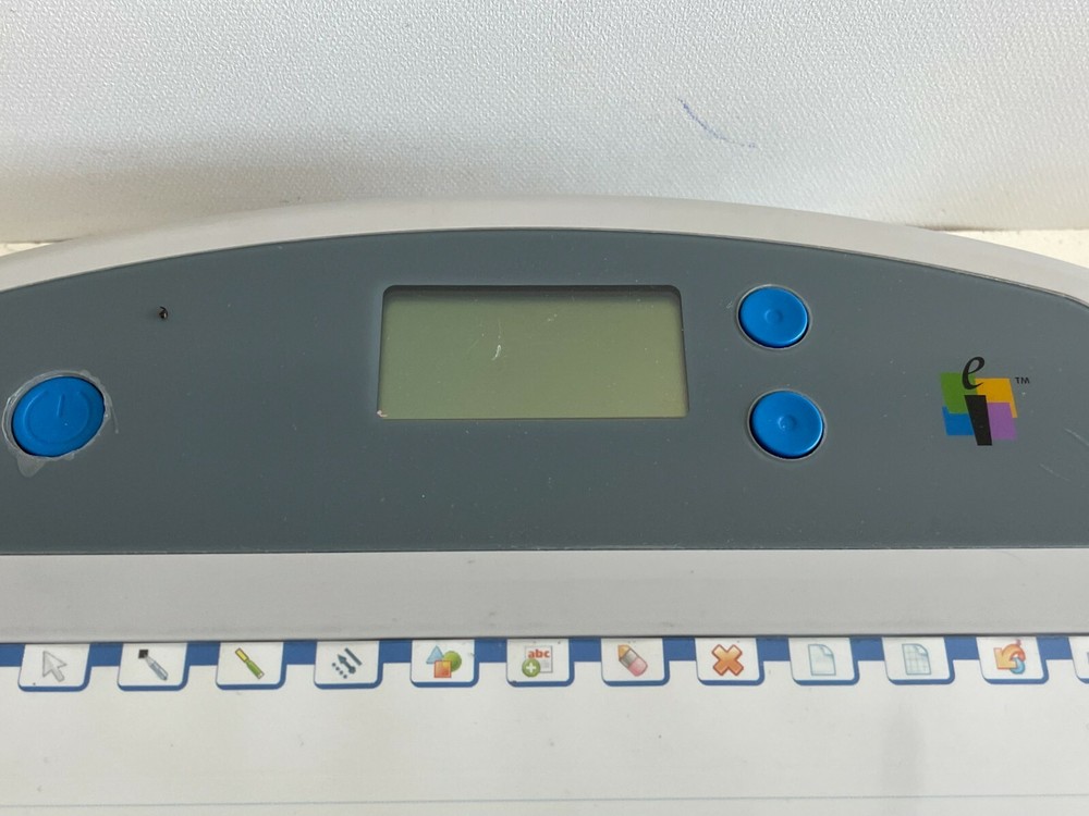 H3: Lot of 4 eInstruction Interwrite Mobi IP500 Tablet