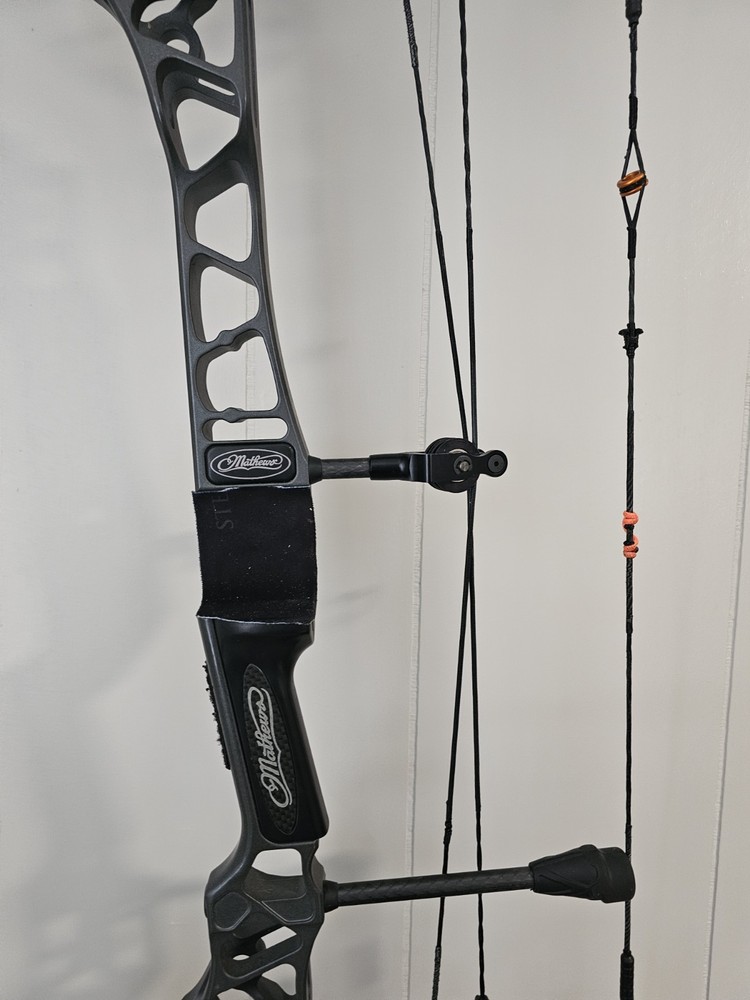Mathews Triax Compound Bow