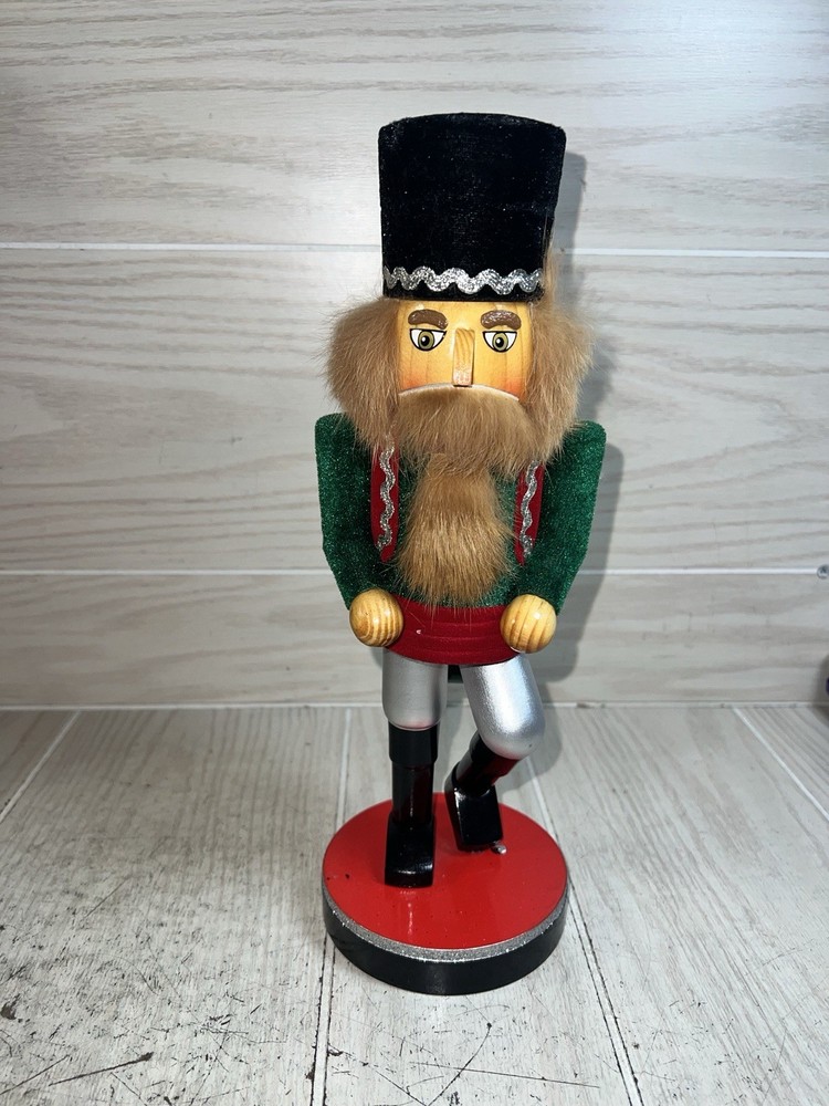 1999 Nutcracker Village Russian Dancer 12" Nutcracker Christmas