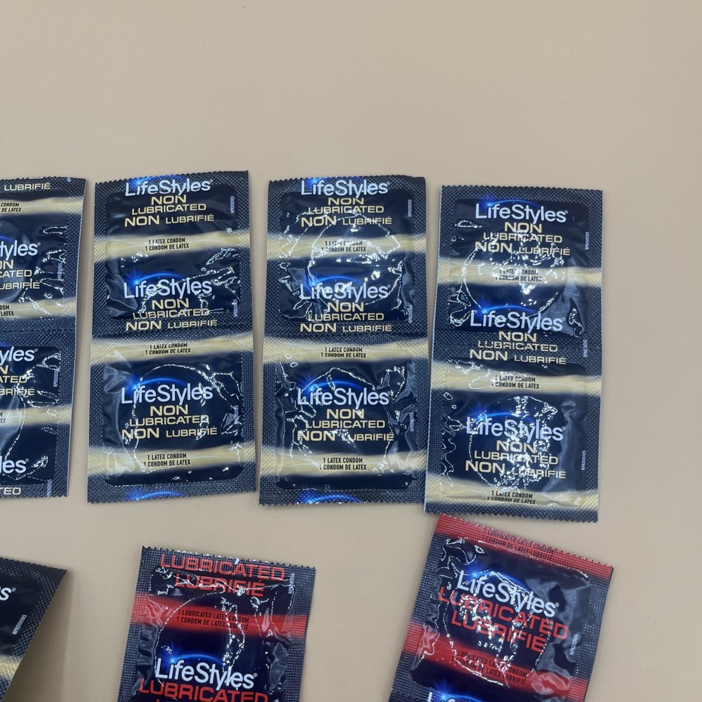 Condoms Lot Sampler Choice 25 Per Pack