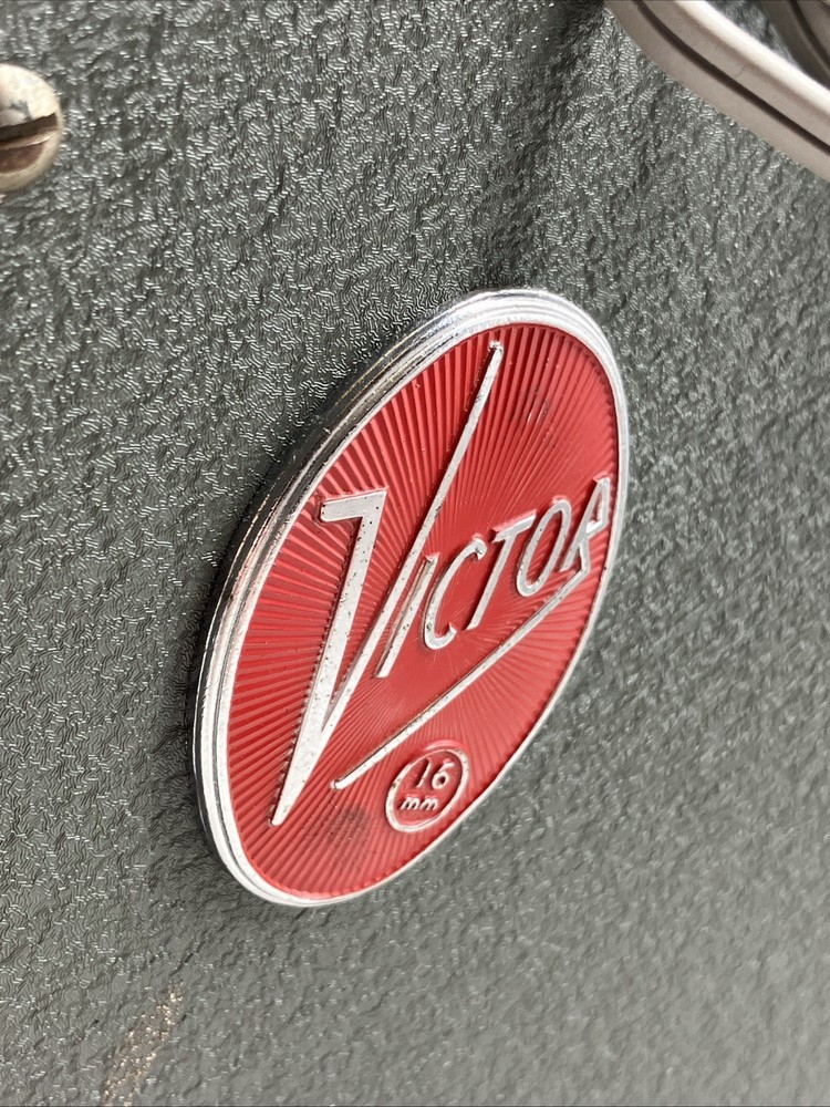 Victor V200 Microscope Vtg