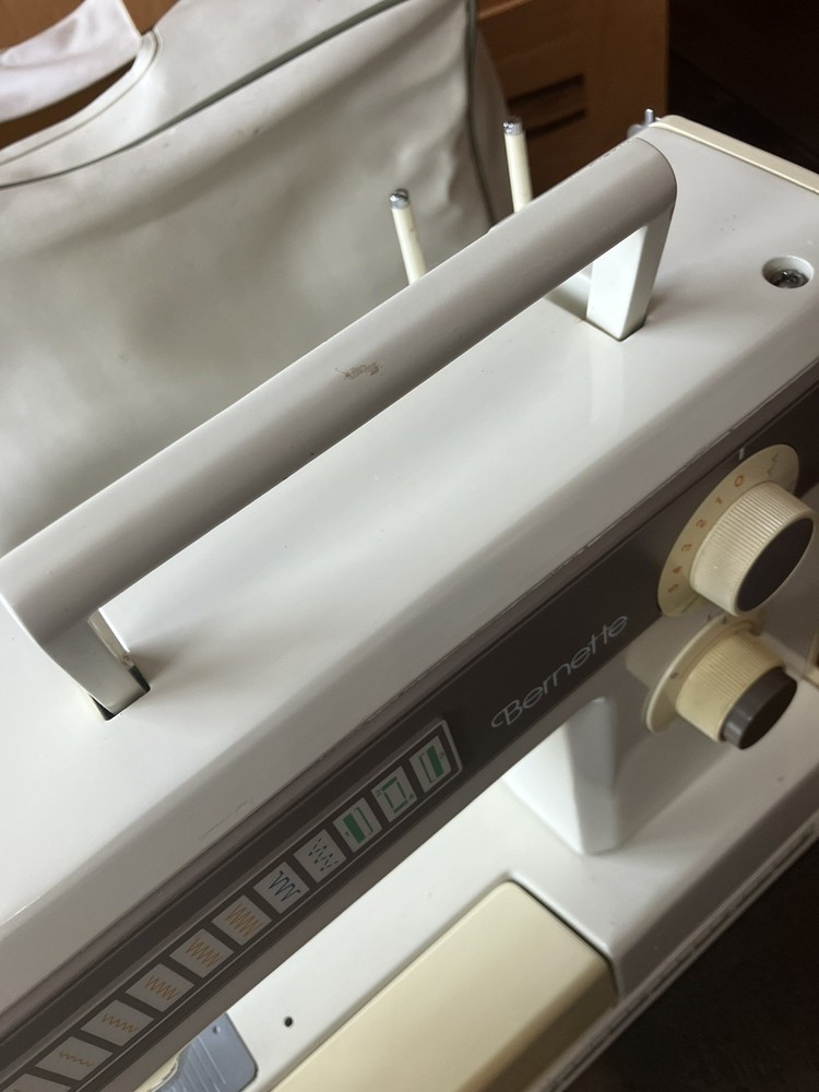 Untested Bernette 320 200 B Sewing Machine No Power Cord