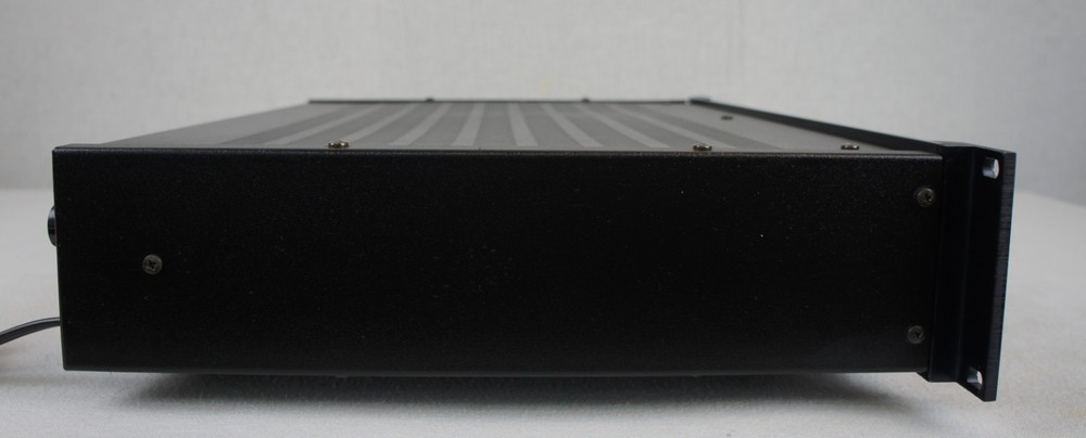 SAE A202 DUAL HIGH RESOLUTION POWER AMPLIFIER