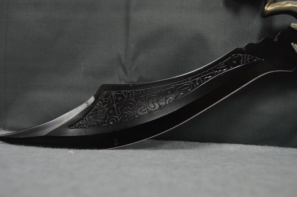 Double Snake Head Scorpion Tail Decorative Dagger