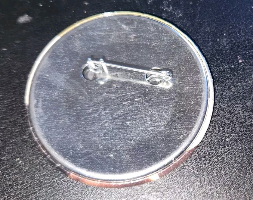 VTG Star Trek 2.25 Inch Data Pinback Button Lapel Pin