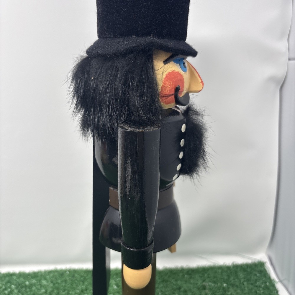 Vero Seiffener Nutcracker Schornsteinfeger 432 005