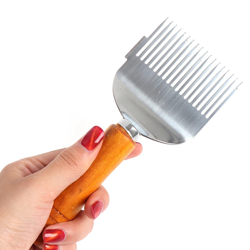 Honey Cutter Scraper Beehive Honey Uncapping Fork Wooden Handle Beekeeping Tools